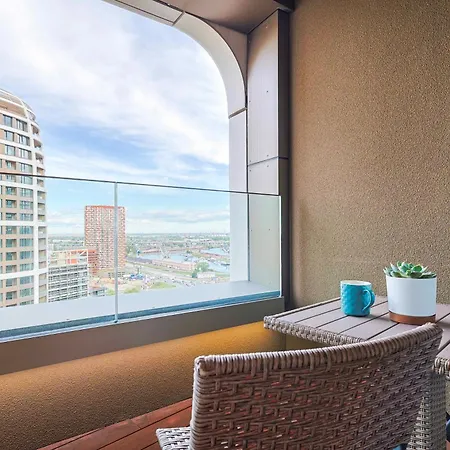 Apartament Sky Park Tower 2, Luxury With Free Parking *