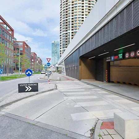 Sky Park Tower 2, Luxury With Free Parking Bratislava