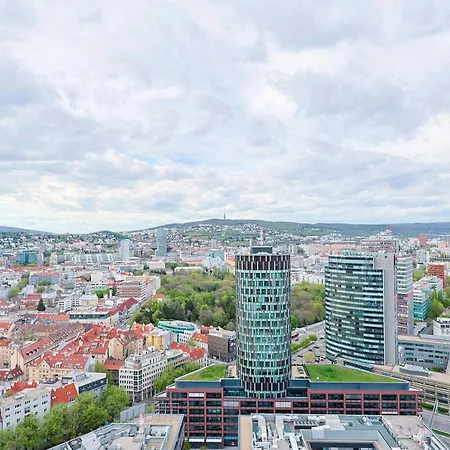 Apartment Sky Park Tower 2, Luxury With Free Parking